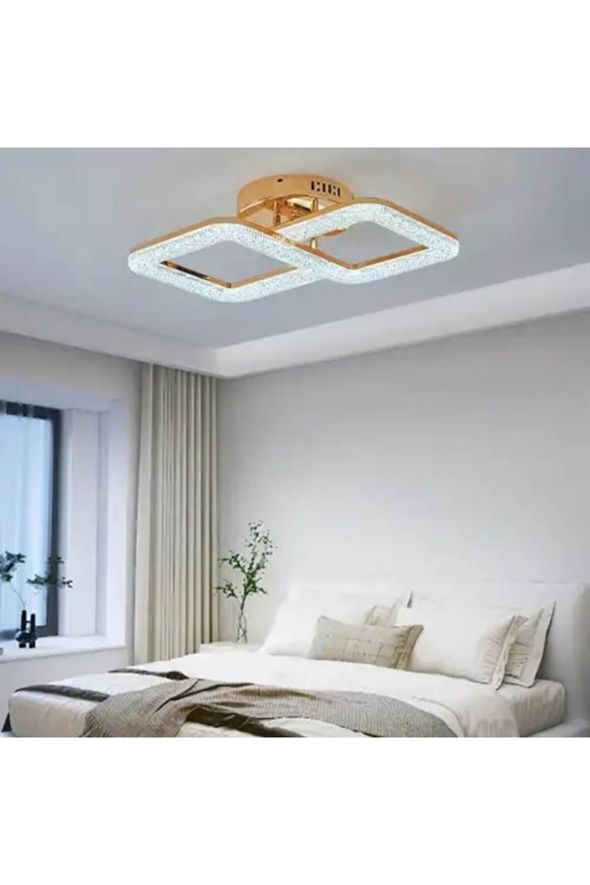 Plafonieră LED aurie 64 W, dimabilă, cu telecomandă, 50 × 30 cm