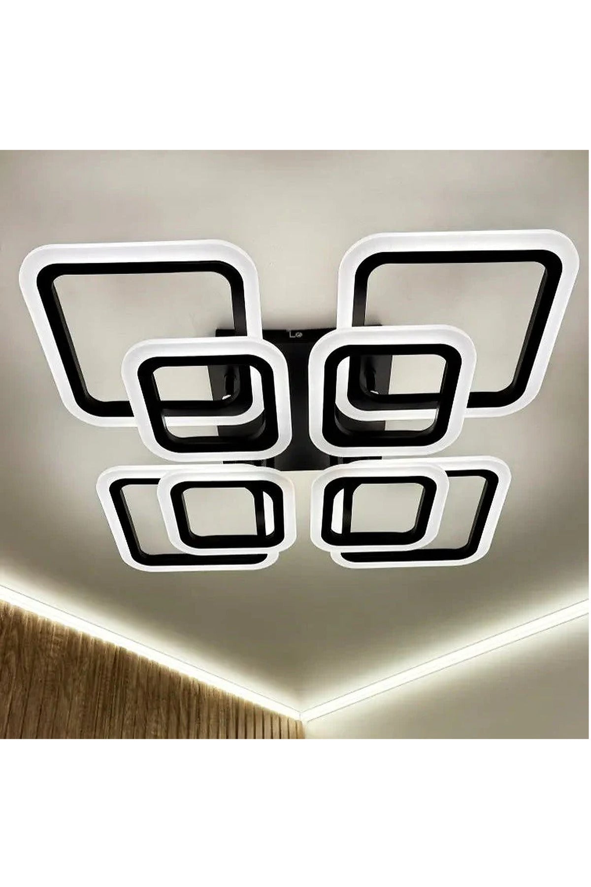 Plafonieră LED pătrată neagră, 8 surse, telecomandă și lumină reglabilă