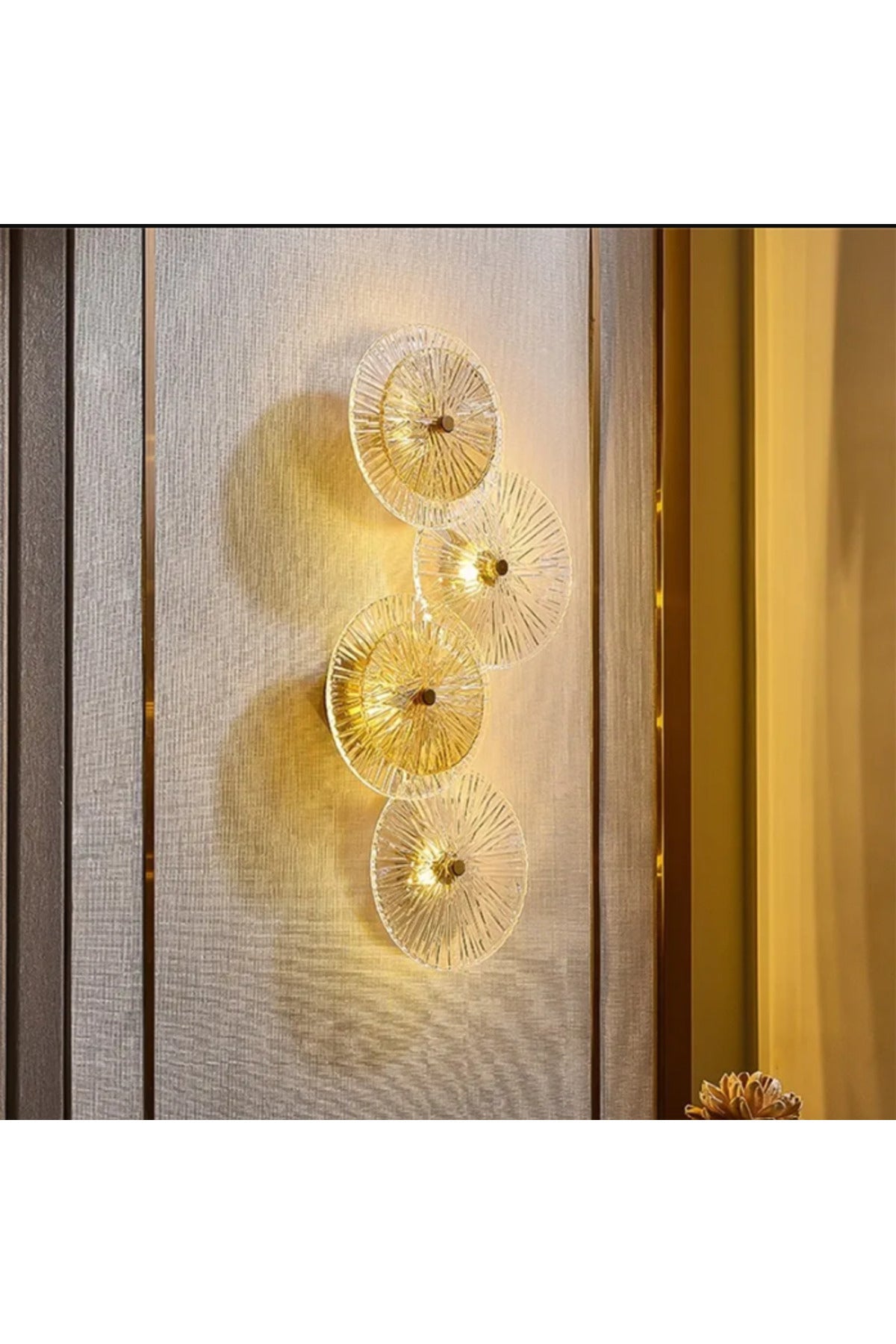 Aplica LED CITRA aurie din sticlă, 18 W, 3 temperaturi de culoare
