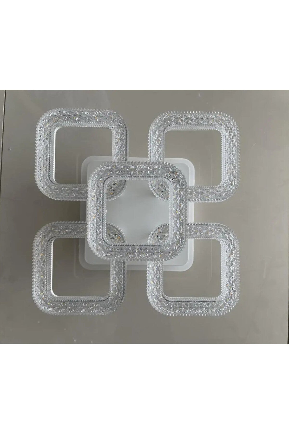 Plafonieră LED cu 5 lumini, Wi-Fi, dimabilă, telecomandă, 3 culori de lumină