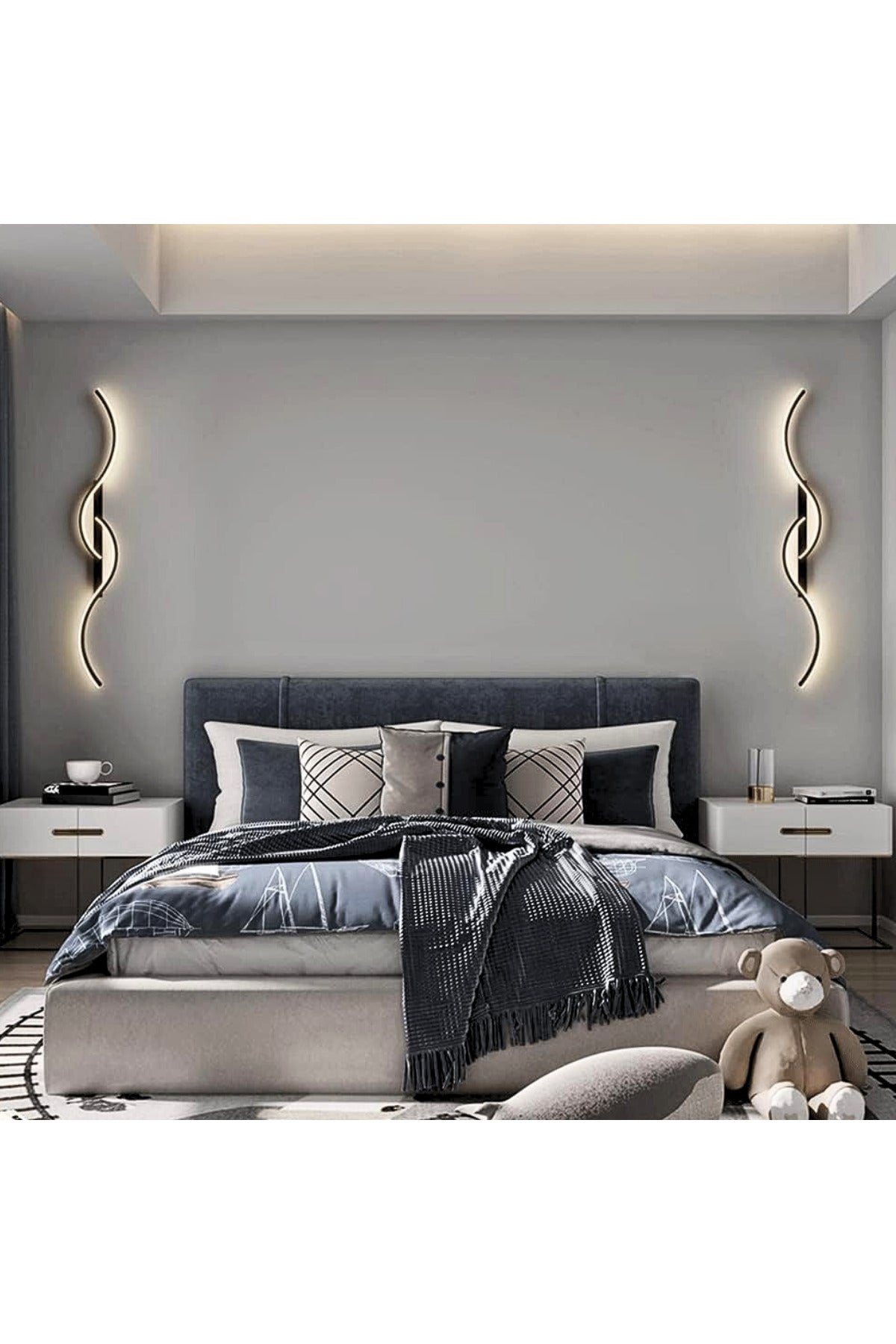 Aplică LED modernă de perete, 80 cm, negru și auriu