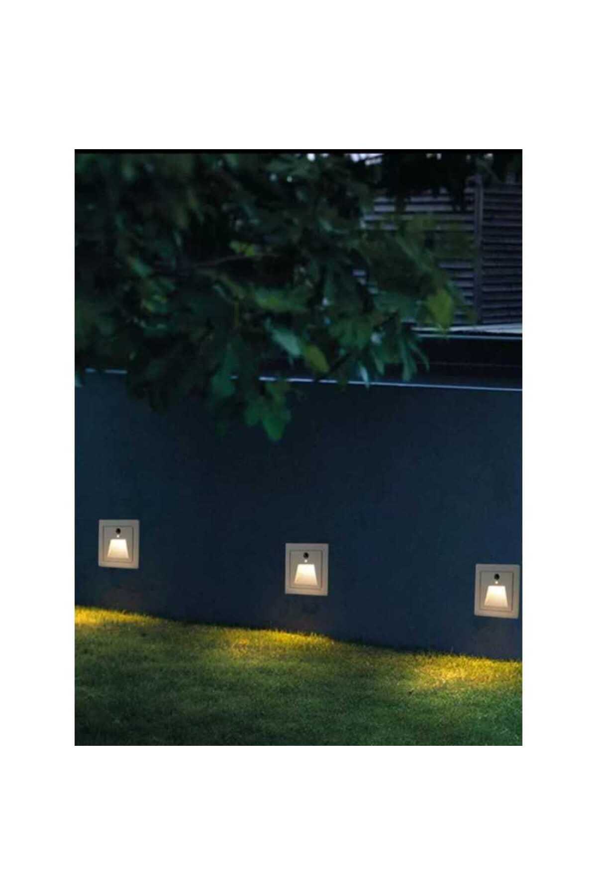 Aplică LED de exterior 2 W, IP65, cu senzor de mișcare, 3 culori, alb