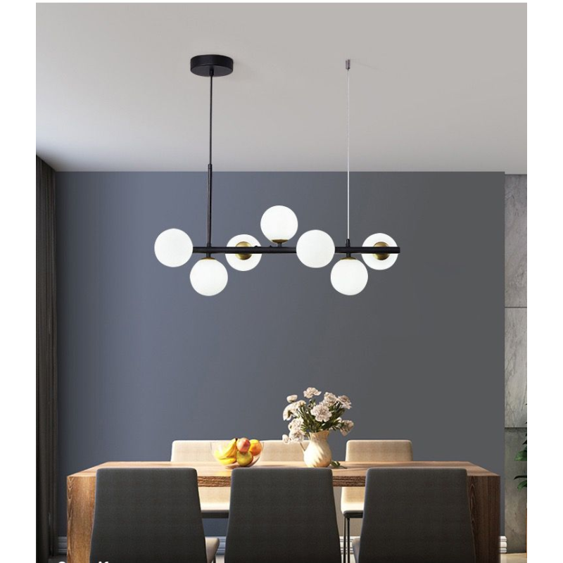 Candelabru cu 7 globuri albe mate, soclu G9, fără becuri incluse