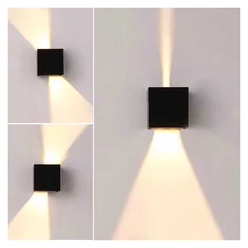 Aplică LED de perete neagră, cub 10 cm, 6 W, 750 lm, 3 culori de lumină