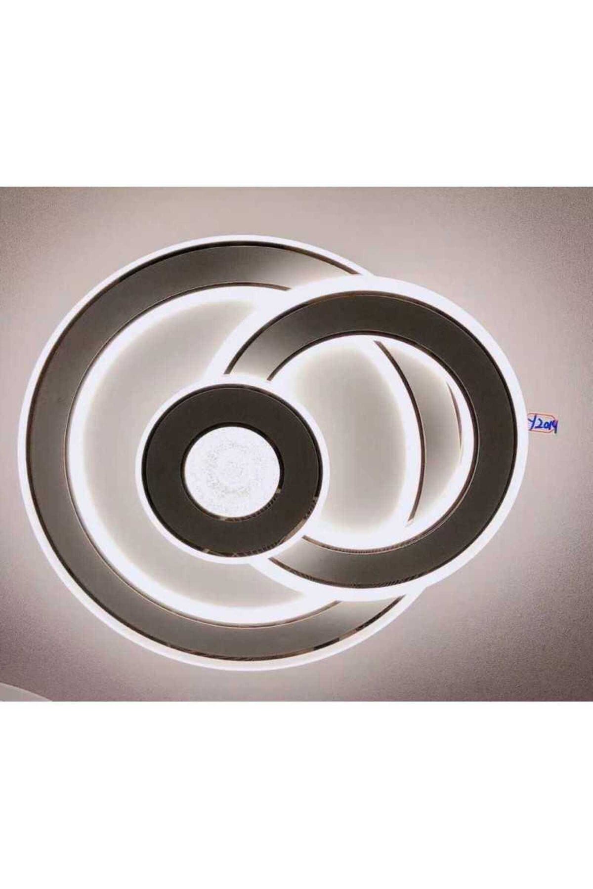 Plafonieră LED dimabilă cu Wi-Fi, telecomandă și 3 culori de lumină