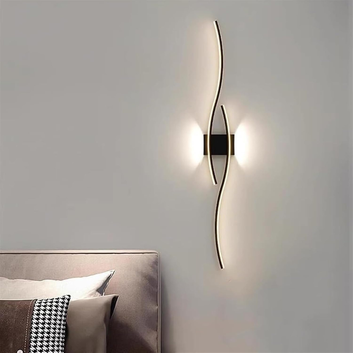 Aplică LED neagră, 80 cm, 32 W, 1600 lm, 3 temperaturi de culoare