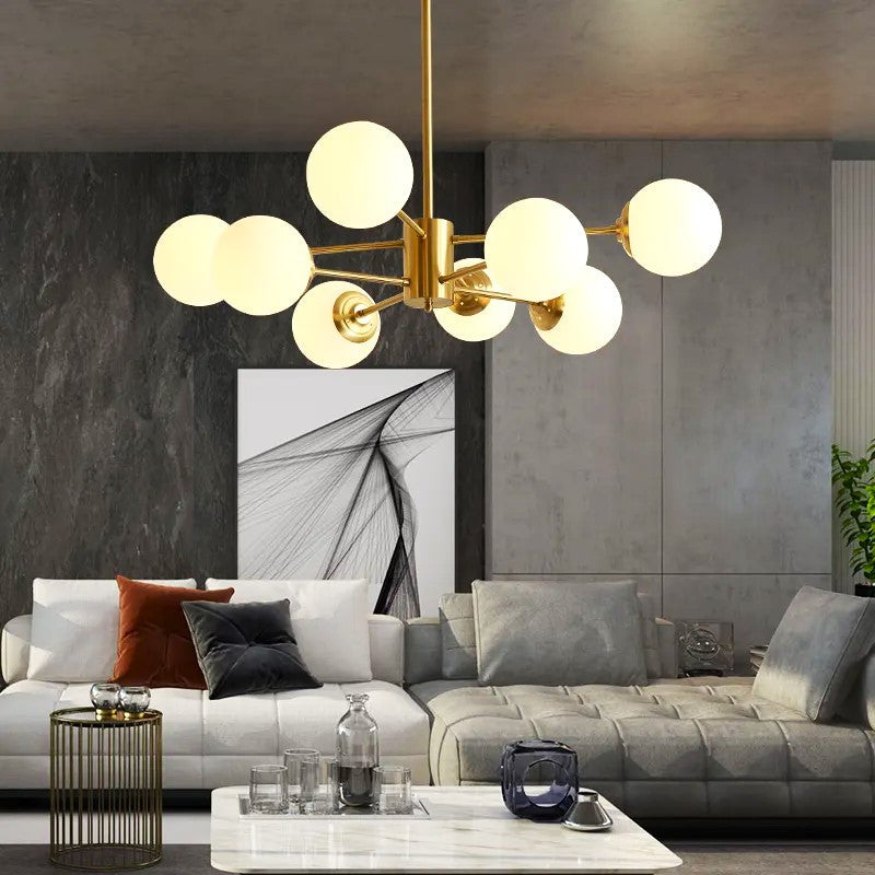 Candelabru auriu cu 8 socluri E27 și abajururi albe mate, Ø90 cm
