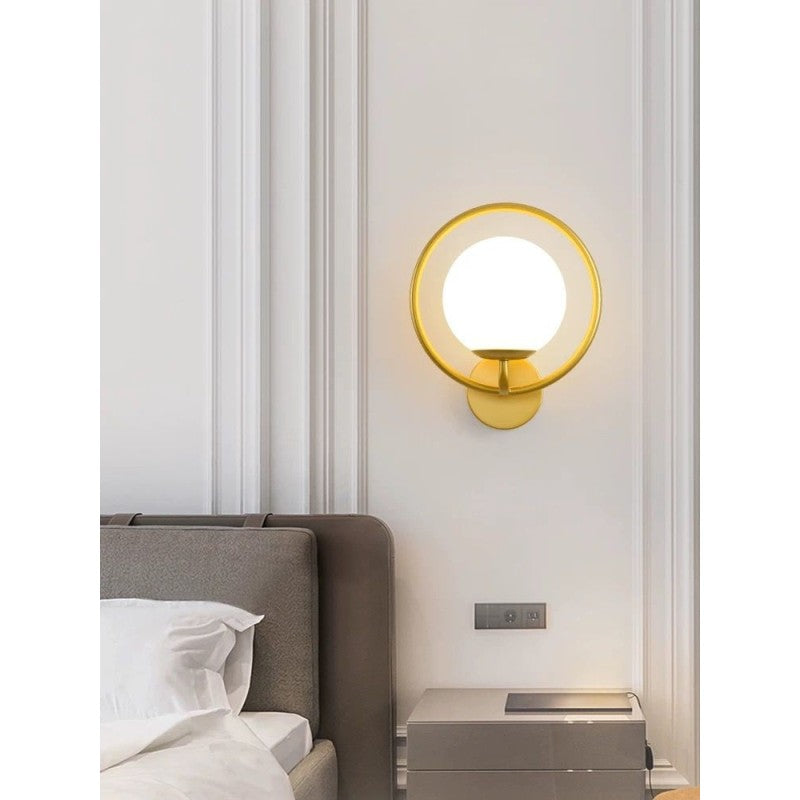 Aplică de perete MX14/1, metal și sticlă, glob alb mat, E14, 60 W