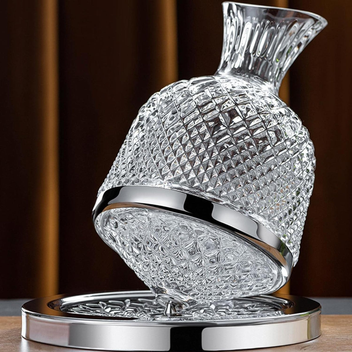 Decantor de vin rotativ