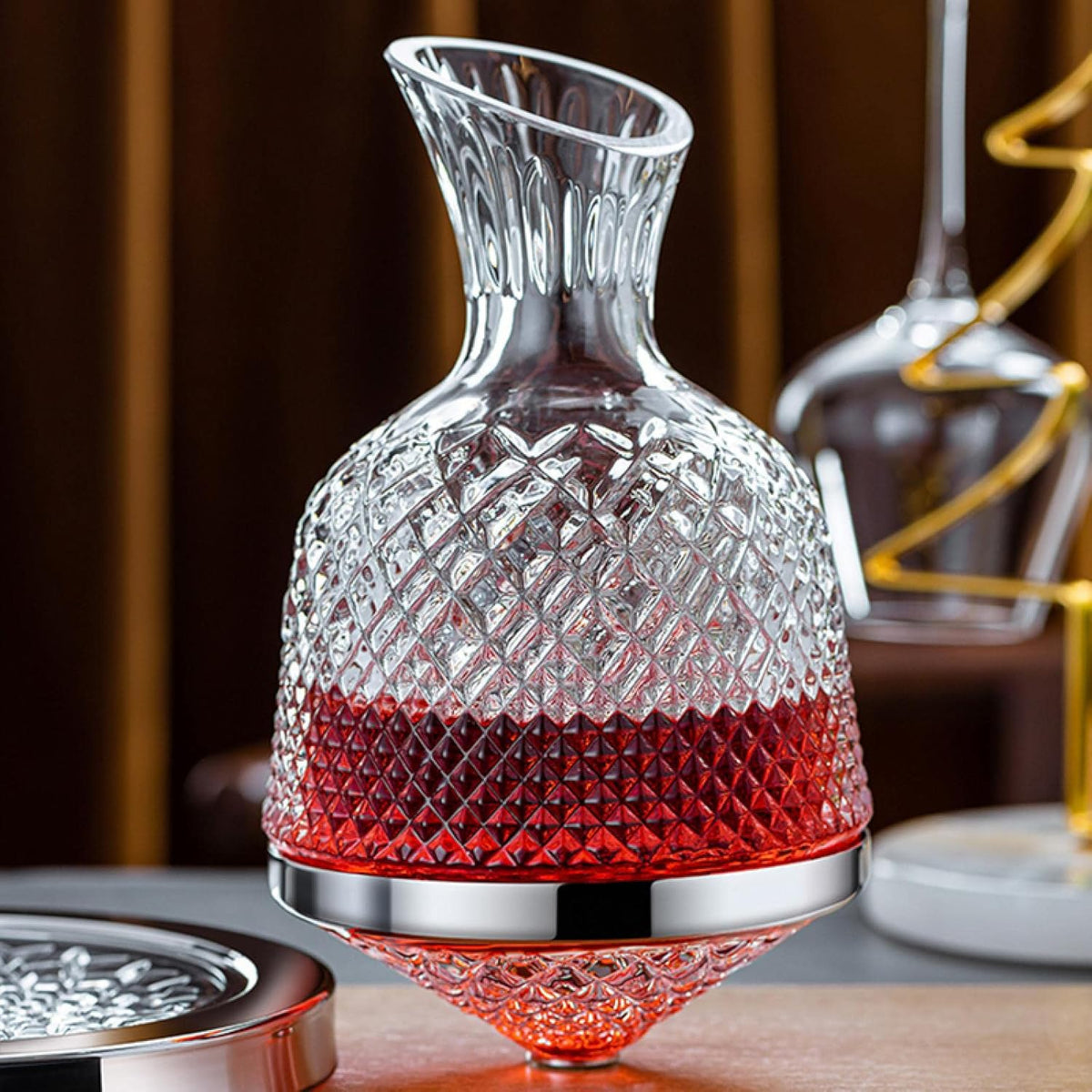 Decantor de vin rotativ