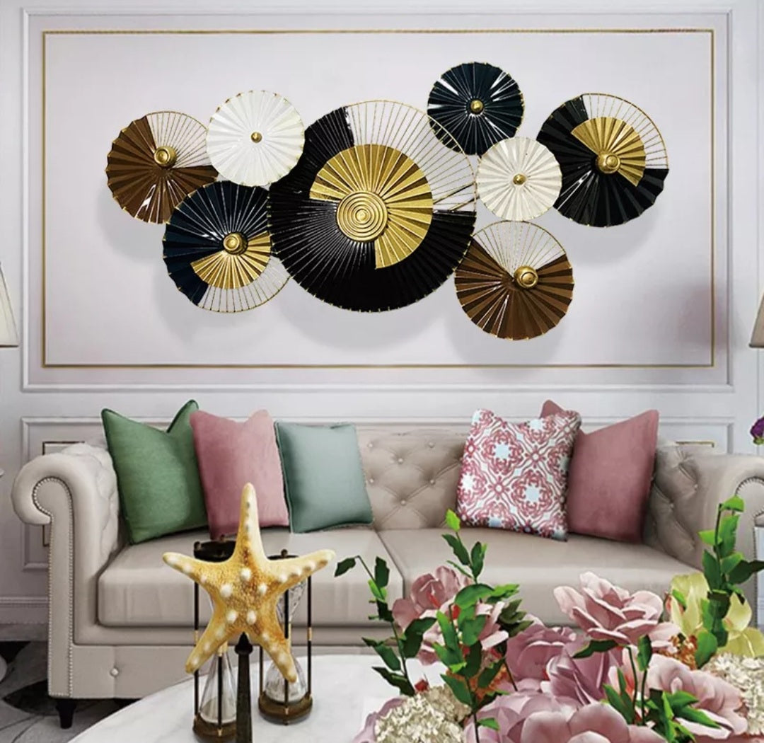 Decoratiune metalică de perete A2018 – motive florale, elegantă și rafinată