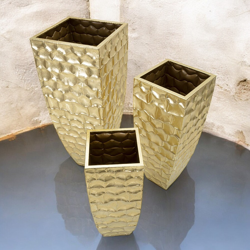 Vază metalică model 16336 auriu antic – design patratic elegant, per bucata