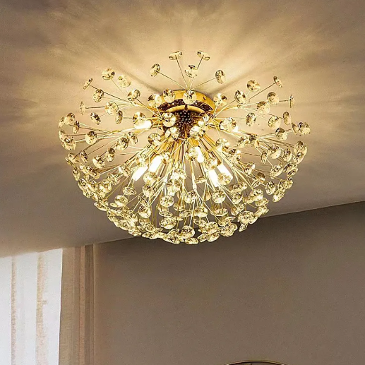 Candelabru de plafon auriu cu cristale, design păpădie