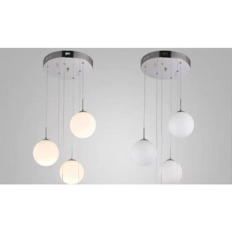 Lustră suspendată cu 3 globuri din sticlă albă, E27, Ø45 × H95 cm