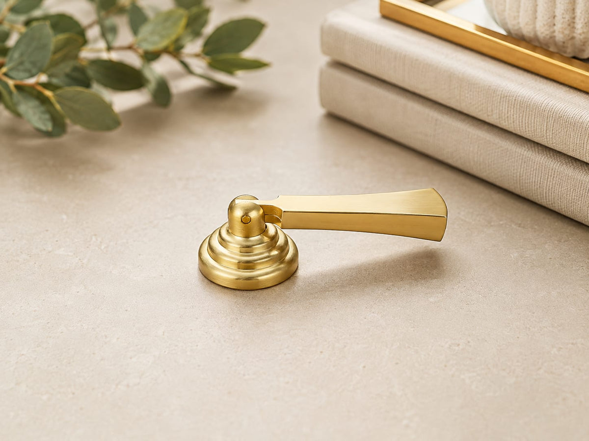 Mâner mobilă DH-001 GD metal auriu, design tip mâner-pendant
