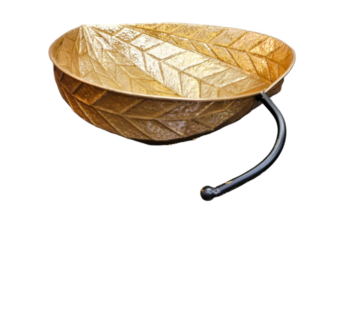 Ornament decorativ 60236 – frunză metal auriu, elegant și modern