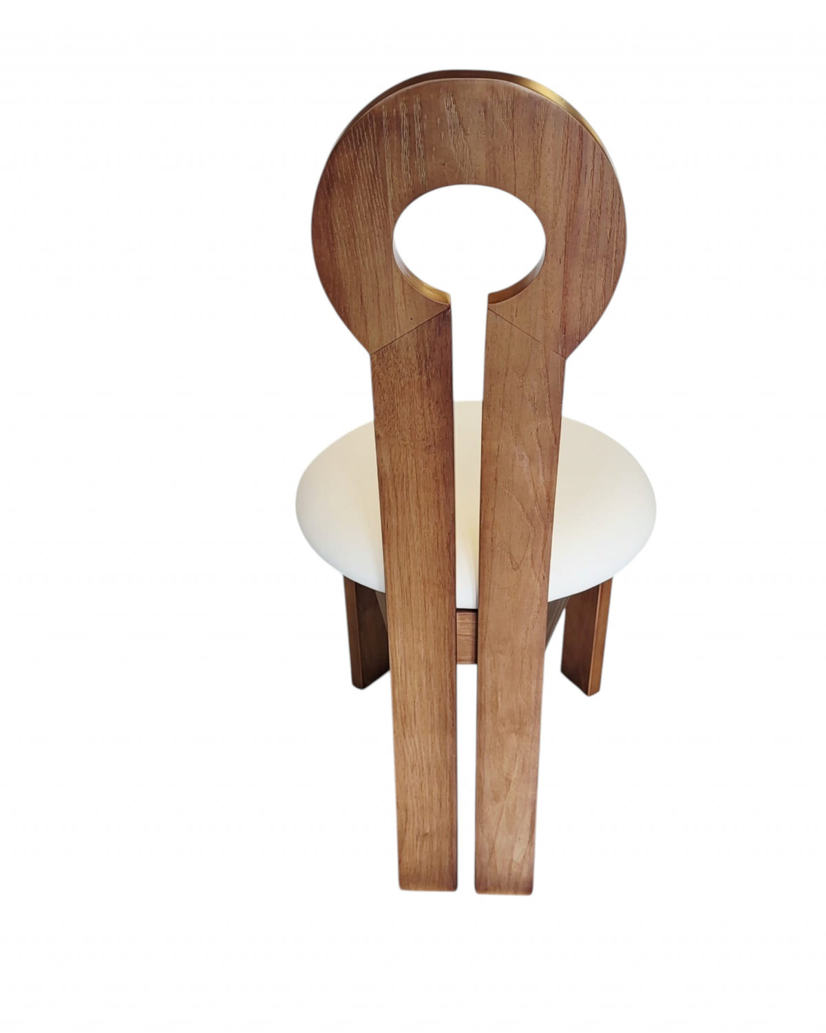 Scaun D35 maro cu șezut alb din piele ecologică – design elegant și confortabil