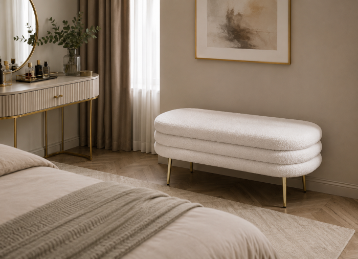 Scaun tapițat ZW026047 alb, picioare aurii, material pufos, 100x40x40 cm