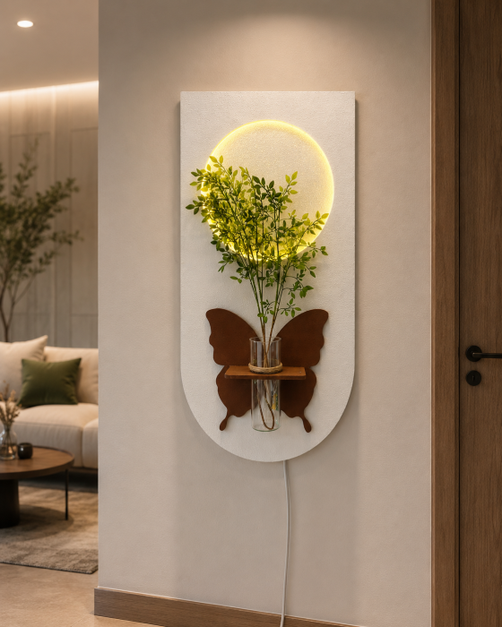 Tablou LED Fluture cu Vază, lemn alb, iluminare caldă și elemente decorative botanice